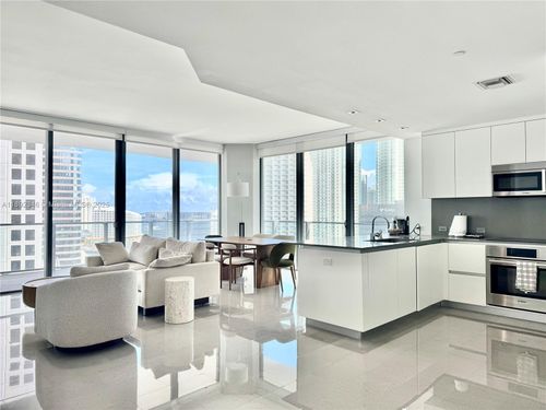 apt-1501-68 Se 6th St, Miami, FL, 33131-3194 | Card Image