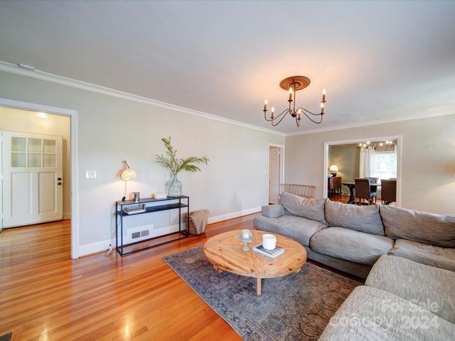 313 E Martin St, House other with 5 bedrooms, 4 bathrooms and null parking in Wadesboro NC | Image 14