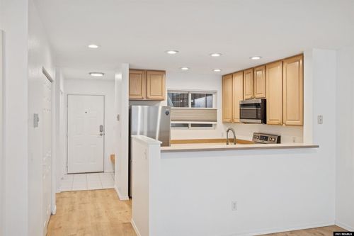 unit-102-c-2551 Vista Drive, Juneau, AK, 99801 | Card Image