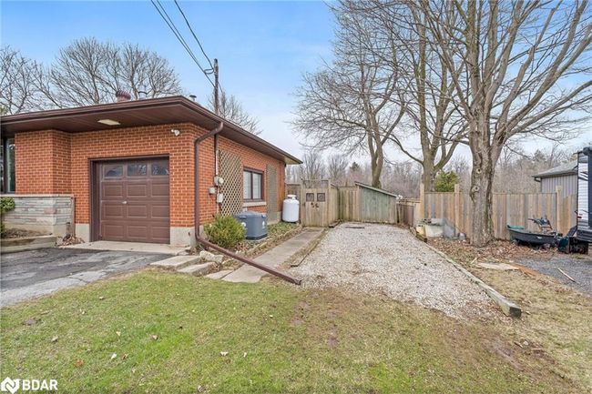 11317 Regional Rd 25, House other with 3 bedrooms, 1 bathrooms and 8 parking in Halton Hills ON | Image 26
