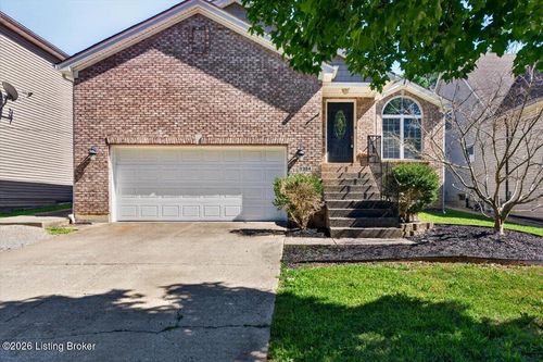 11304 Cox Ave, Louisville, KY, 40223-2578 | Card Image