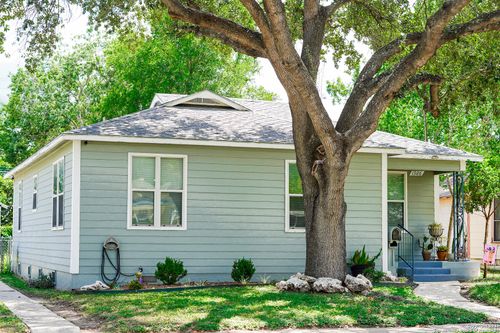 1926 Hicks Ave, San Antonio, TX, 78210-4316 | Card Image