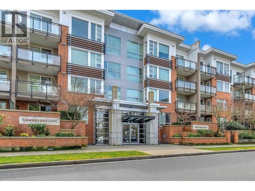 108-9500 Odlin Rd, Richmond, BC, V6X0H5 | Card Image