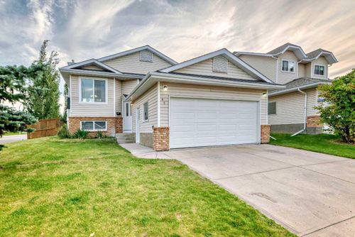 45 Westridge Drive, Okotoks, AB, T1S2N3 | Card Image