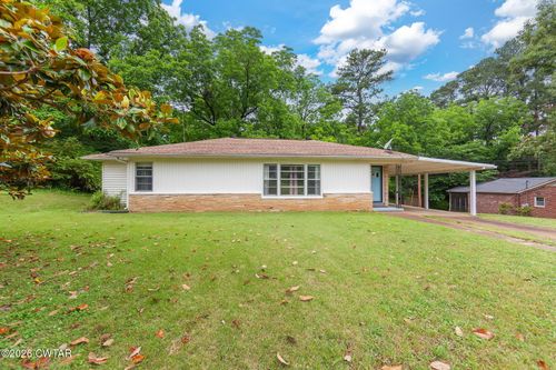 118 Radio Road, Jackson, TN, 38301 | Card Image