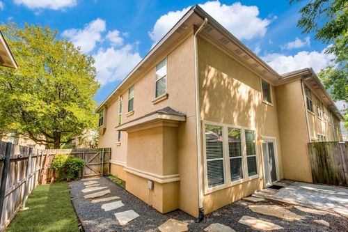 510 Kingscote Ct, Arlington, TX, 76010-7438 | Card Image