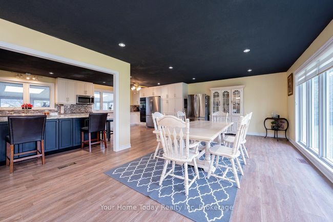 9202 9 Th Line, House other with 4 bedrooms, 3 bathrooms and 10 parking in Norval ON | Image 10