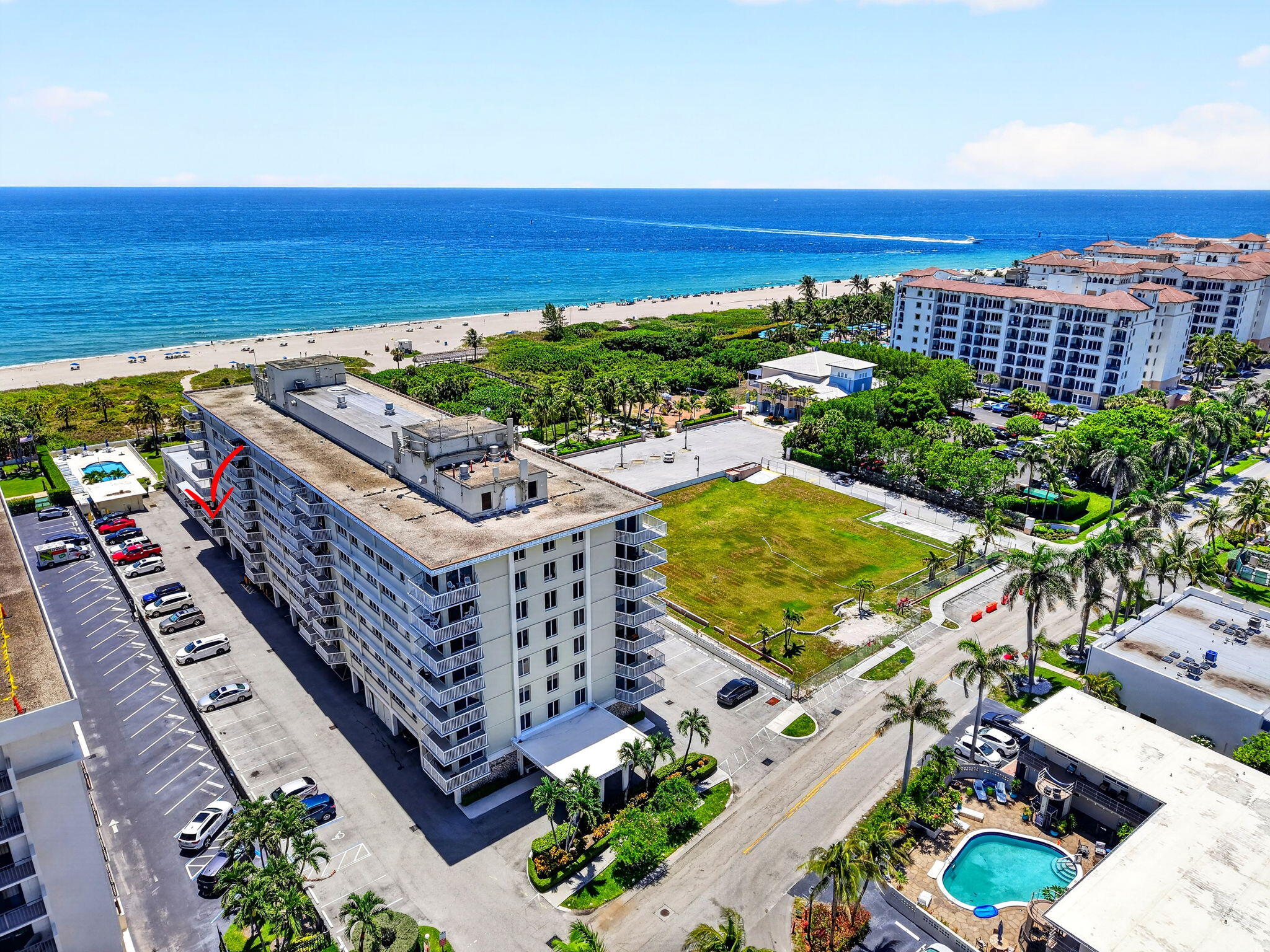 Residential in Palm Beach Shores 3