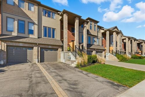 112 Loxleigh Lane, Breslau, ON, N0B1M0 | Card Image
