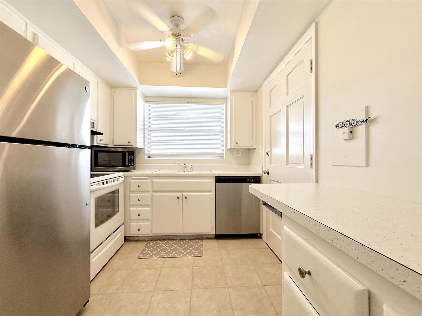 Residential Lease in Juno Beach 4