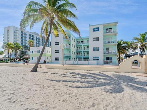 403-2600 N Surf Rd, Hollywood, FL, 33019-3648 | Card Image