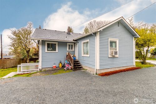 10033 Des Moines Memorial Dr S, Seattle, WA, 98168-1623 | Card Image