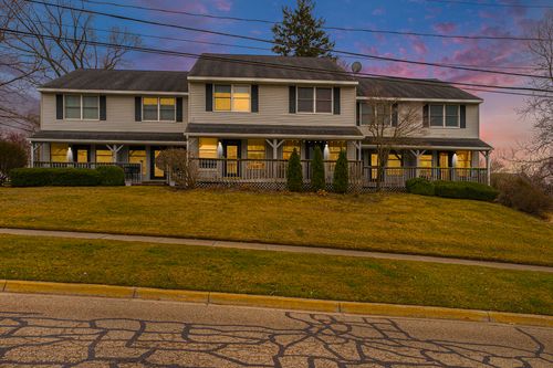 4-650 Conger St, South Haven, MI, 49090-2510 | Card Image