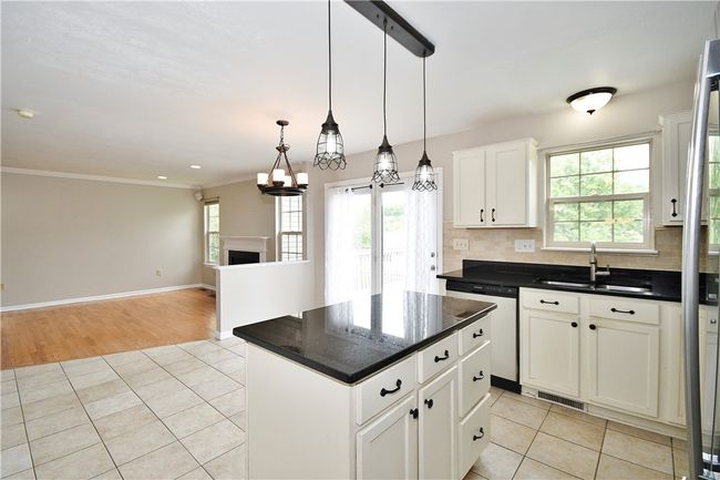 6755 Mars Crider Rd, House other with 4 bedrooms, 3 bathrooms and 2 parking in Seven Fields PA | Image 11