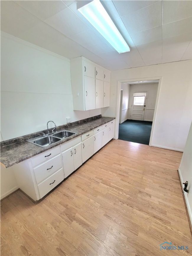 kitchen | Image 7