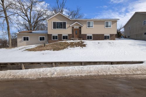 655 Ferndale Ave, Lake Orion, MI, 48362-2617 | Card Image