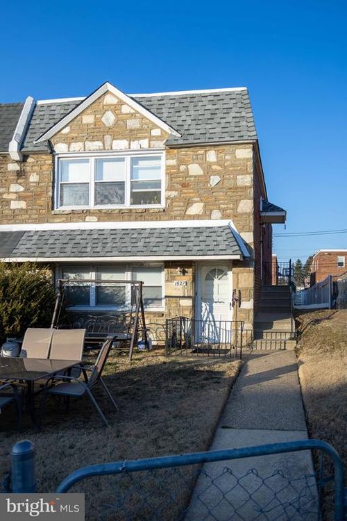 1627 Griffith St, PHILADELPHIA, PA, 19111-2931 | Card Image