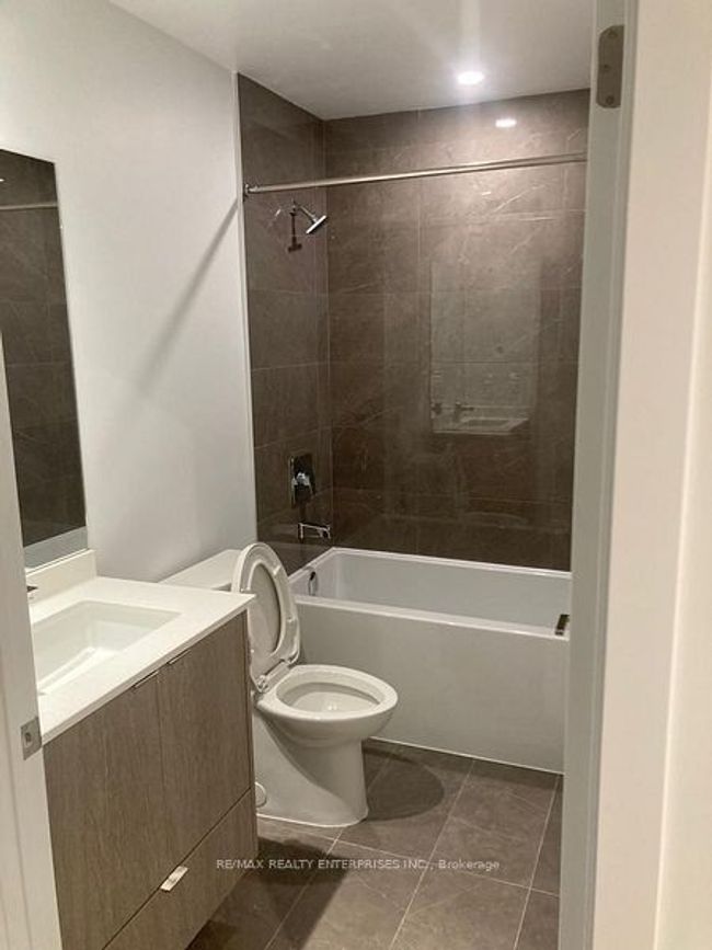 4205 - 1928 Lake Shore Blvd W, Condo with 3 bedrooms, 2 bathrooms and 1 parking in Toronto ON | Image 10