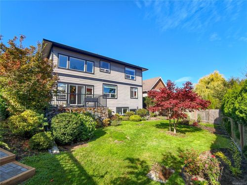 164 Levista Pl, View Royal, BC, V9B0K7 | Card Image