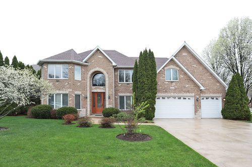 310 Jennifer Lane, Roselle, IL, 60172 | Card Image