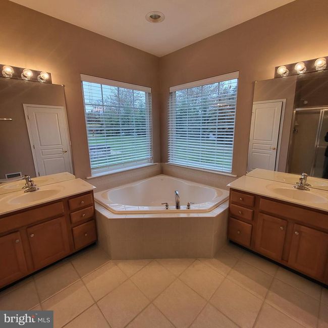 4 Rachel Ct, House other with 2 bedrooms, 2 bathrooms and null parking in Hammonton NJ | Image 15