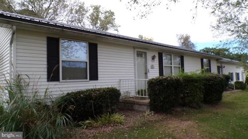 1951 Hyndman Rd, Hyndman, PA, 15545-7749 | Card Image