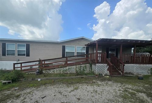 195 Road 5255, Cleveland, TX, 77327-2709 | Card Image