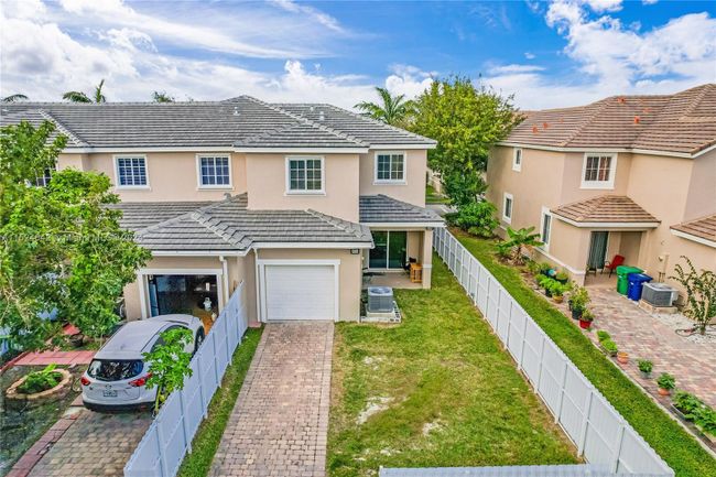14112 Sw 276th St, Townhouse with 3 bedrooms, 2 bathrooms and null parking in Homestead FL | Image 10