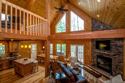 28 Juniper Way, Jackson, NH, 03846-5002 | Card Image