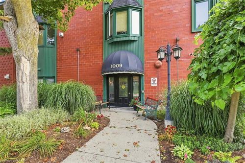 217-1009 Queenston Rd, Cambridge, ON, N3H3K7 | Card Image