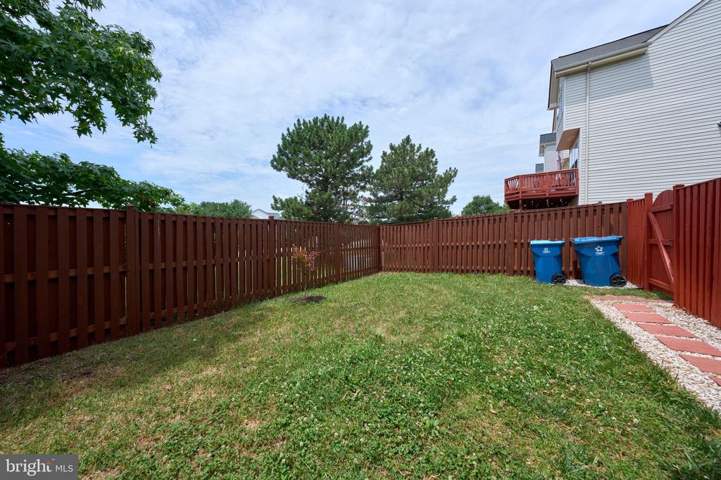 Residential in ASHBURN 3