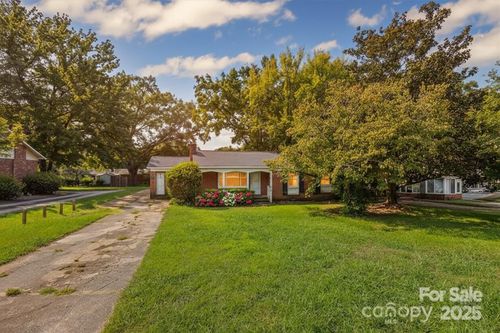 1109 W Edgemont Dr, Lancaster, SC, 29720-1863 | Card Image