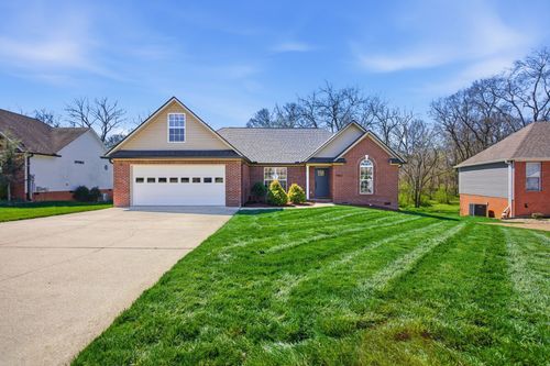 1961 Sheffield Ln, Columbia, TN, 38401-6860 | Card Image