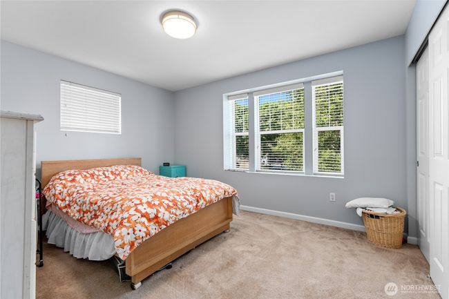 6974 Prism St Se, House other with 5 bedrooms, 3 bathrooms and 2 parking in Lacey WA | Image 16