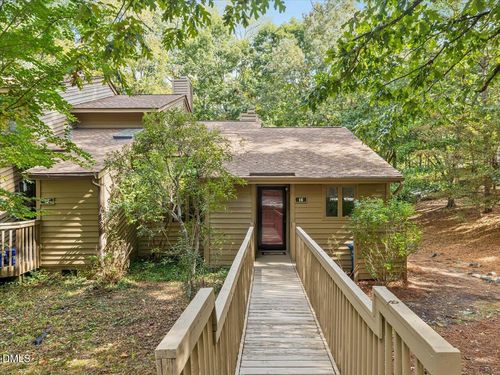 16 Pinnacle Rd, Durham, NC, 27705-5574 | Card Image