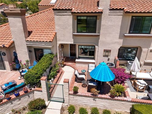 c-334 Country Club Dr, Simi Valley, CA, 93065-7646 | Card Image
