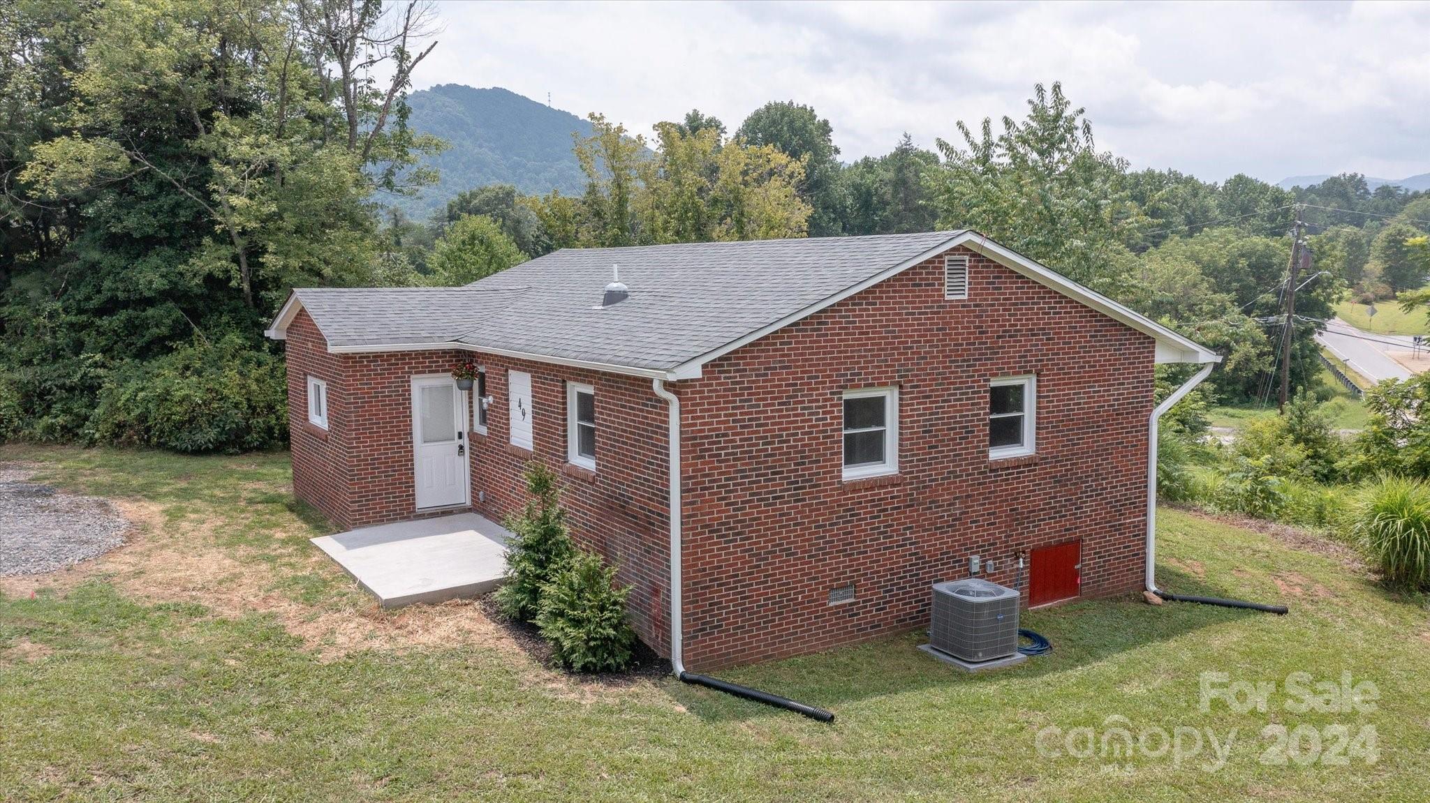Baptist Side Rd, Old Fort, NC 28762