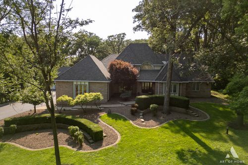 19800 Woodside Dr, New Lenox, IL, 60451-1393 | Card Image