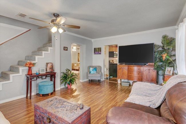 1121 18 Th St, House other with 3 bedrooms, 2 bathrooms and null parking in Orange TX | Image 8