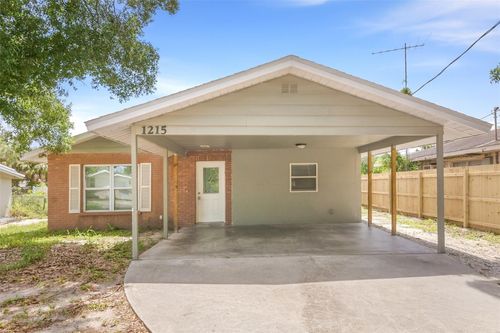 1215 39th St W, BRADENTON, FL, 34205-1647 | Card Image