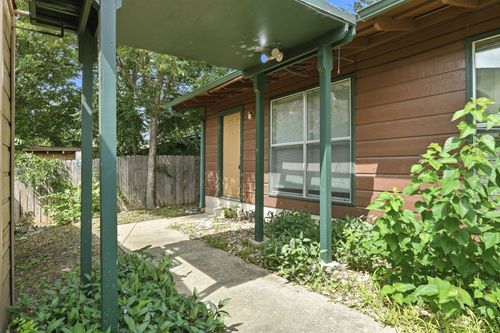 4-2314 Parker Ln, Austin, TX, 78741-3831 | Card Image
