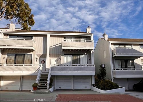 210-7 Swift Ct, Newport Beach, CA, 92663 | Card Image