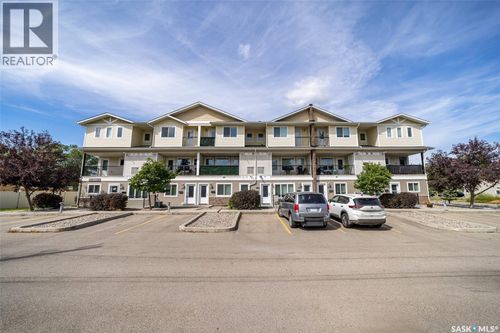 316-1225 Empress St, Regina, SK, S4T1G7 | Card Image