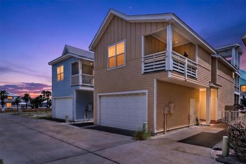 7-4903 State Highway 361, Port Aransas, TX, 78373-4705 | Card Image