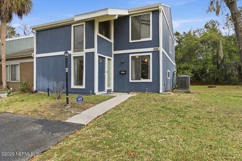 6197-6197 Lake Lugano Dr, Jacksonville, FL, 32256-5494 | Card Image