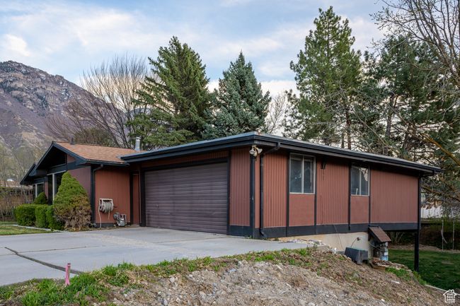 550 E 2100 N, House other with 6 bedrooms, 4 bathrooms and 2 parking in Provo UT | Image 22
