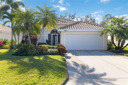 6991 Superior Street Cir, SARASOTA, FL, 34243-5308 | Card Image