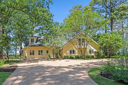 158 Enchanted Dr, Enchanted Oaks, TX, 75156-8300 | Card Image