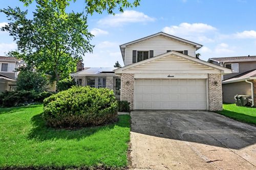 7 Blue Jay Ct, Woodridge, IL, 60517-1735 | Card Image