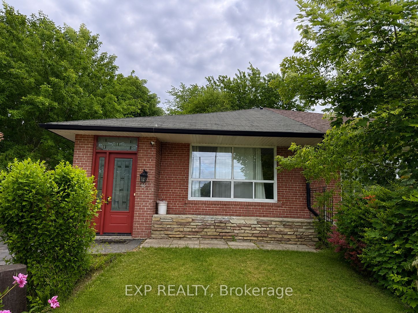 Residential Lease in Brampton